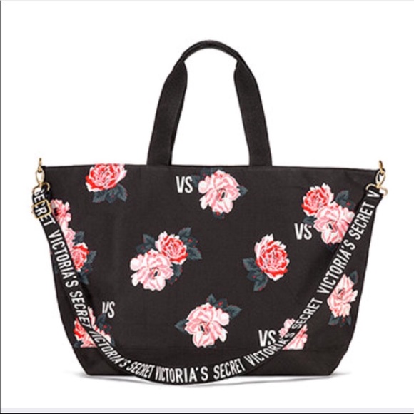 Victoria's Secret Handbags - Victoria’s Secret 2018 weekend rose bag 🥀 🌹